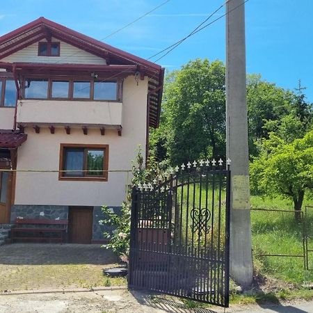 Pensiunea Mirela Breaza  Esterno foto